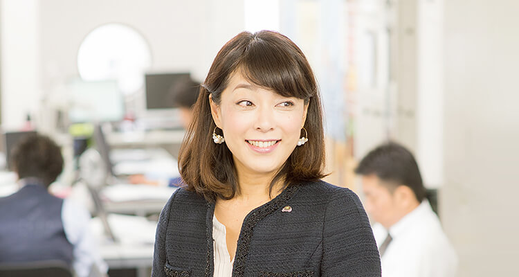 代表取締役社長　日比谷美奈子